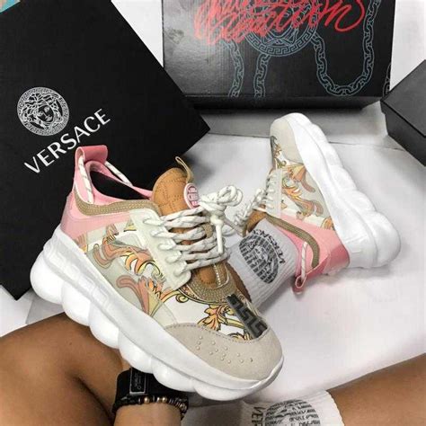 Zapatos de Versace para mujer .